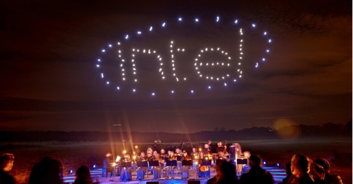 1464738437-intel-drone-show-orchestra.jpg