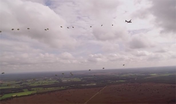 operation-market-garden-herdenking-quadcopter-dji-inspire-1-drone-2015